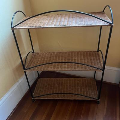 Iron Framed Shelving Unit with Woven Shelves (BP-MG)