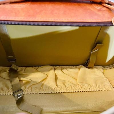 Vintage Luggage Lot