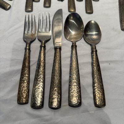 Hammered Handle Flatware Set (K-MK)