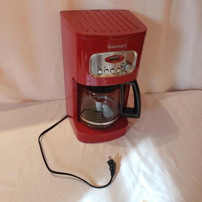 Cuisinart Coffee Maker & Two NIB Carafes (K-MK)
