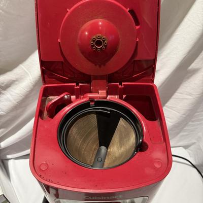 Cuisinart Coffee Maker & Two NIB Carafes (K-MK)