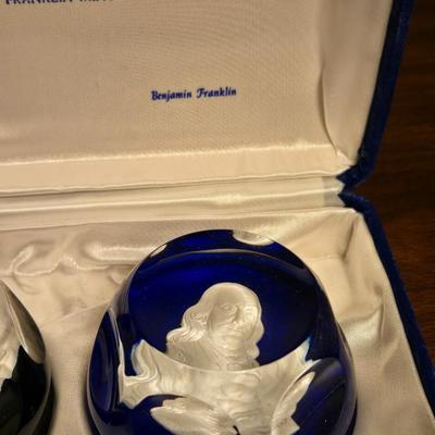 The Franklin Mint The Bicentennial Collection of Cameos in Crystal