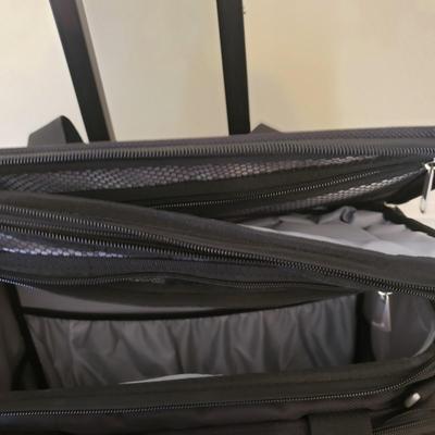 Hammacher Schlemmer Under Seat Rolling Carry-On Bag (D-KD)
