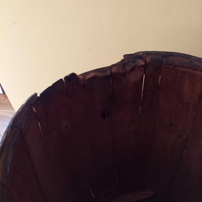 Three Wooden Barrels (B3-BBL)