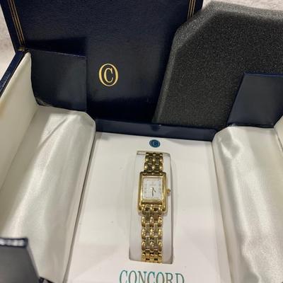 18k Concord Women’s Watch In Display Box
