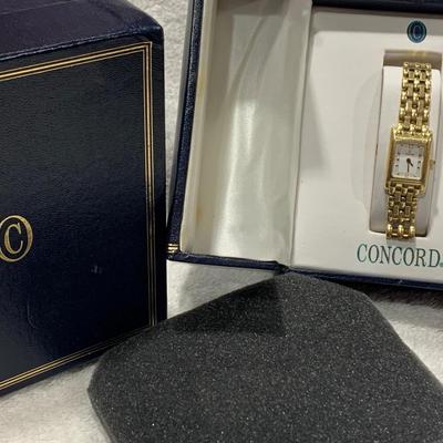 18k Concord Women’s Watch In Display Box