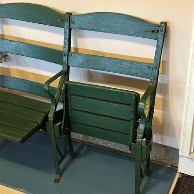 LOT 79G: Vintage Connie Mack Stadium Seats! Bank of Four