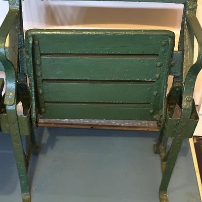 LOT 79G: Vintage Connie Mack Stadium Seats! Bank of Four
