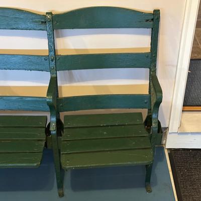LOT 79G: Vintage Connie Mack Stadium Seats! Bank of Four