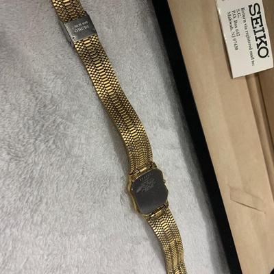 18k Gold Plated Seiko Gold Collection Watch In Case