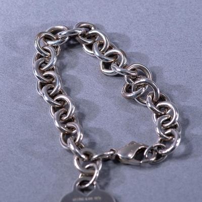 TIFFANY "I LOVE YOU" HEART BRACELET