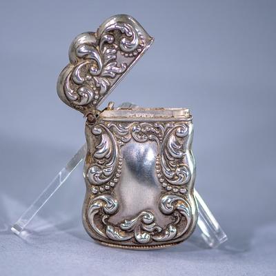 VICTORIAN SILVER PLATE MATCH SAFE
