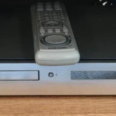 Samsung DVD Player with Remote
