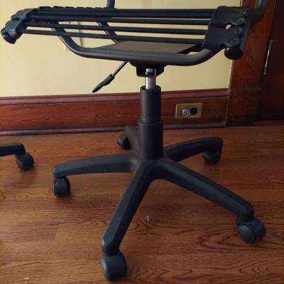 Two Euro Style Inc. Bungee Office Chairs (B3-BBL)