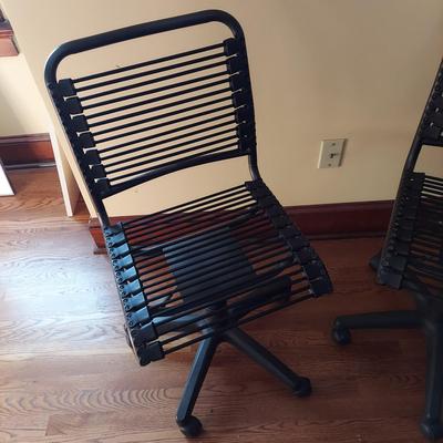 Two Euro Style Inc. Bungee Office Chairs (B3-BBL)