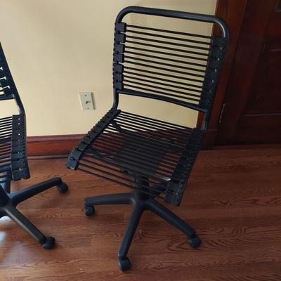 Two Euro Style Inc. Bungee Office Chairs (B3-BBL)