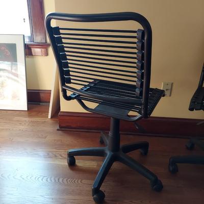 Two Euro Style Inc. Bungee Office Chairs (B3-BBL)