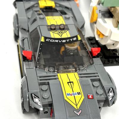 Lego Toy Lot Including Star Wars and Jeep