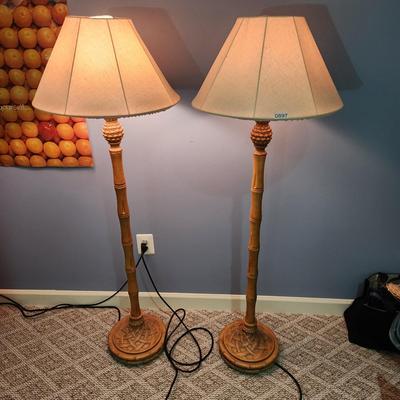 Pair Heavy Pineapple Floor Lamps 3 way Lights 5' tall