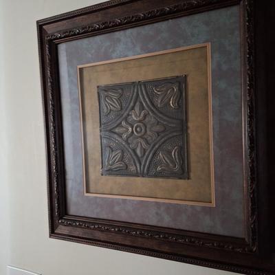 2 Embossed Pictures