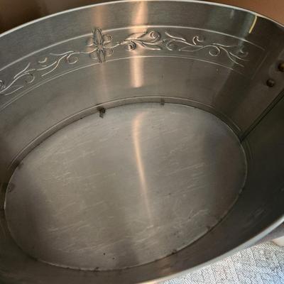 Oval Metal Party Ice Tub Bucket 21"x15"x10"