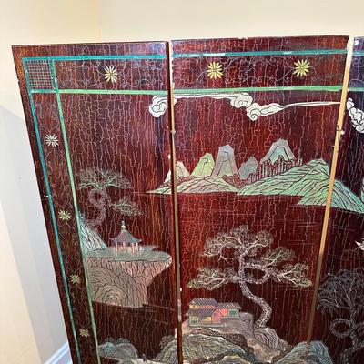 LOT 3: Vintage 4 Panel Chinese Wooden Screen Divider