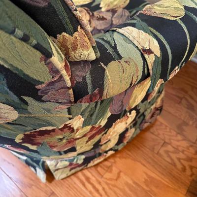 LOT 12: 2 Beautiful Floral Accent Chairs