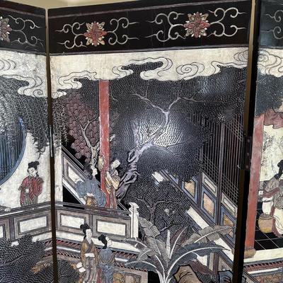 LOT 13: Vintage Chinese 4 Panel Wooden Screen Divider