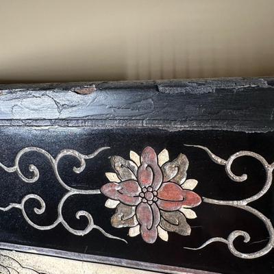 LOT 13: Vintage Chinese 4 Panel Wooden Screen Divider