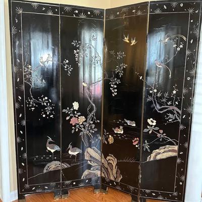 LOT 13: Vintage Chinese 4 Panel Wooden Screen Divider