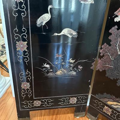 LOT 13: Vintage Chinese 4 Panel Wooden Screen Divider