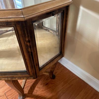 LOT 14: Antique Oak Octagonal Showcase Display Cabinet Table