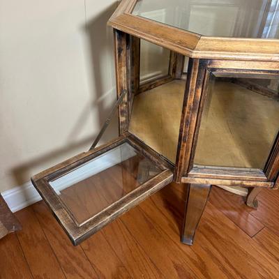 LOT 14: Antique Oak Octagonal Showcase Display Cabinet Table
