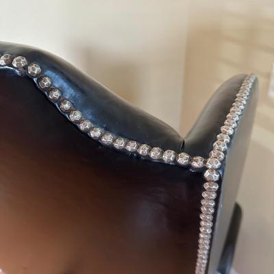 LOT 15: Beautiful Vintage Wingback Black Leather Chair