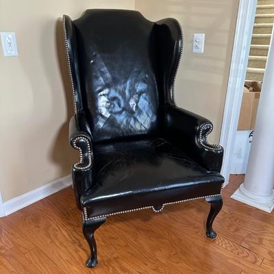 LOT 15: Beautiful Vintage Wingback Black Leather Chair