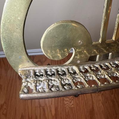 LOT 18: Antique Brass Music Stand