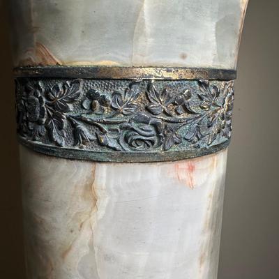 LOT 20: Vintage Marble Pedestal