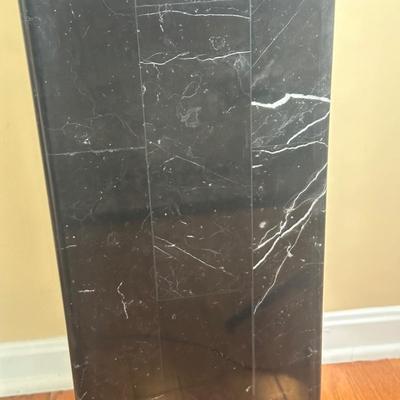 LOT 21: Black Marble Pedestal