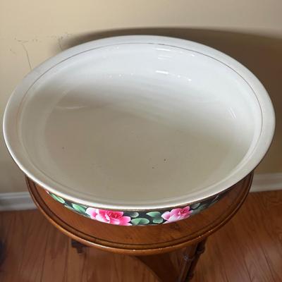 LOT 24: Wm. A. Berkey Furniture Wooden Side Table w/ Ceramic Pitcher & Bowl