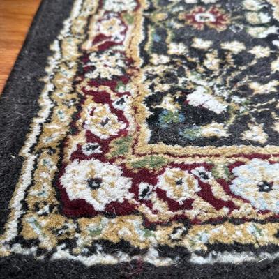 LOT 26: Hellenic Rugs Heriz Collection 5x8’ Rug