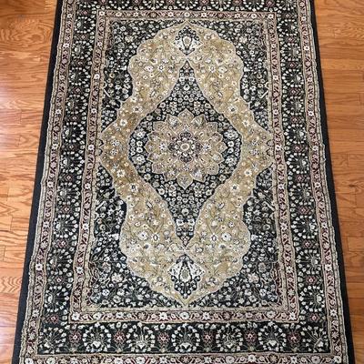 LOT 26: Hellenic Rugs Heriz Collection 5x8’ Rug