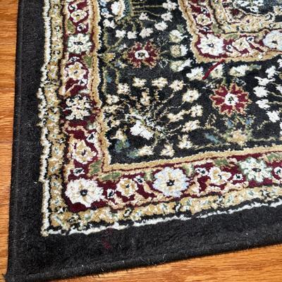 LOT 26: Hellenic Rugs Heriz Collection 5x8’ Rug
