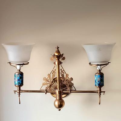 LOT 35: Vintage Brass Wall Sconce Candle Holder