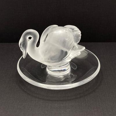 LOT 56: Vintage Lalique France Frosted Swan Ring Dish