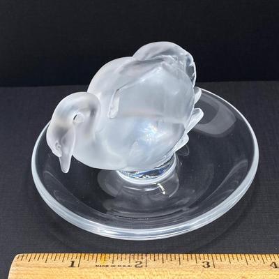 LOT 56: Vintage Lalique France Frosted Swan Ring Dish