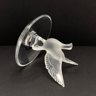 LOT 57: Vintage Lalique France Frosted Dove Ring Dish