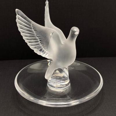 LOT 57: Vintage Lalique France Frosted Dove Ring Dish