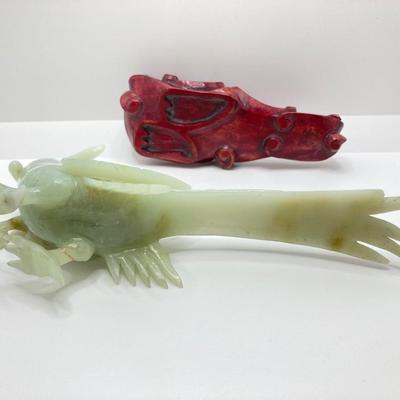 LOT 59: Vintage Pair of Carved Jade Birds on Wooden Stands