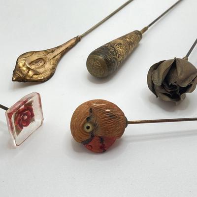 LOT 69: Collection of 5 Vintage Hat Pins & Nippon Hand Painted Hat Pin Holder