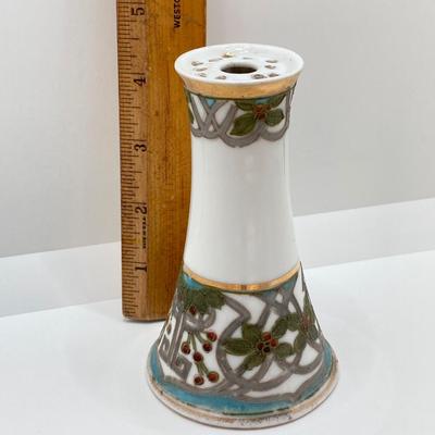 LOT 69: Collection of 5 Vintage Hat Pins & Nippon Hand Painted Hat Pin Holder